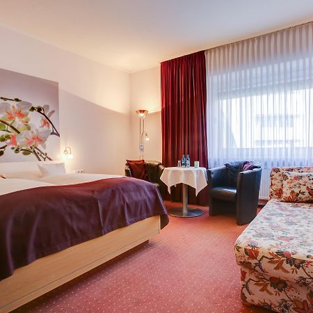 Ina Hotel Consul Киль Экстерьер фото