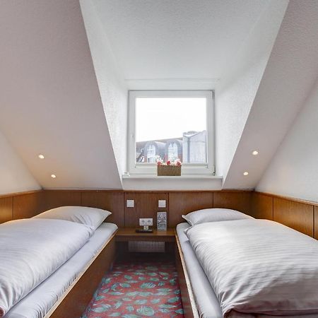 Ina Hotel Consul Киль Экстерьер фото