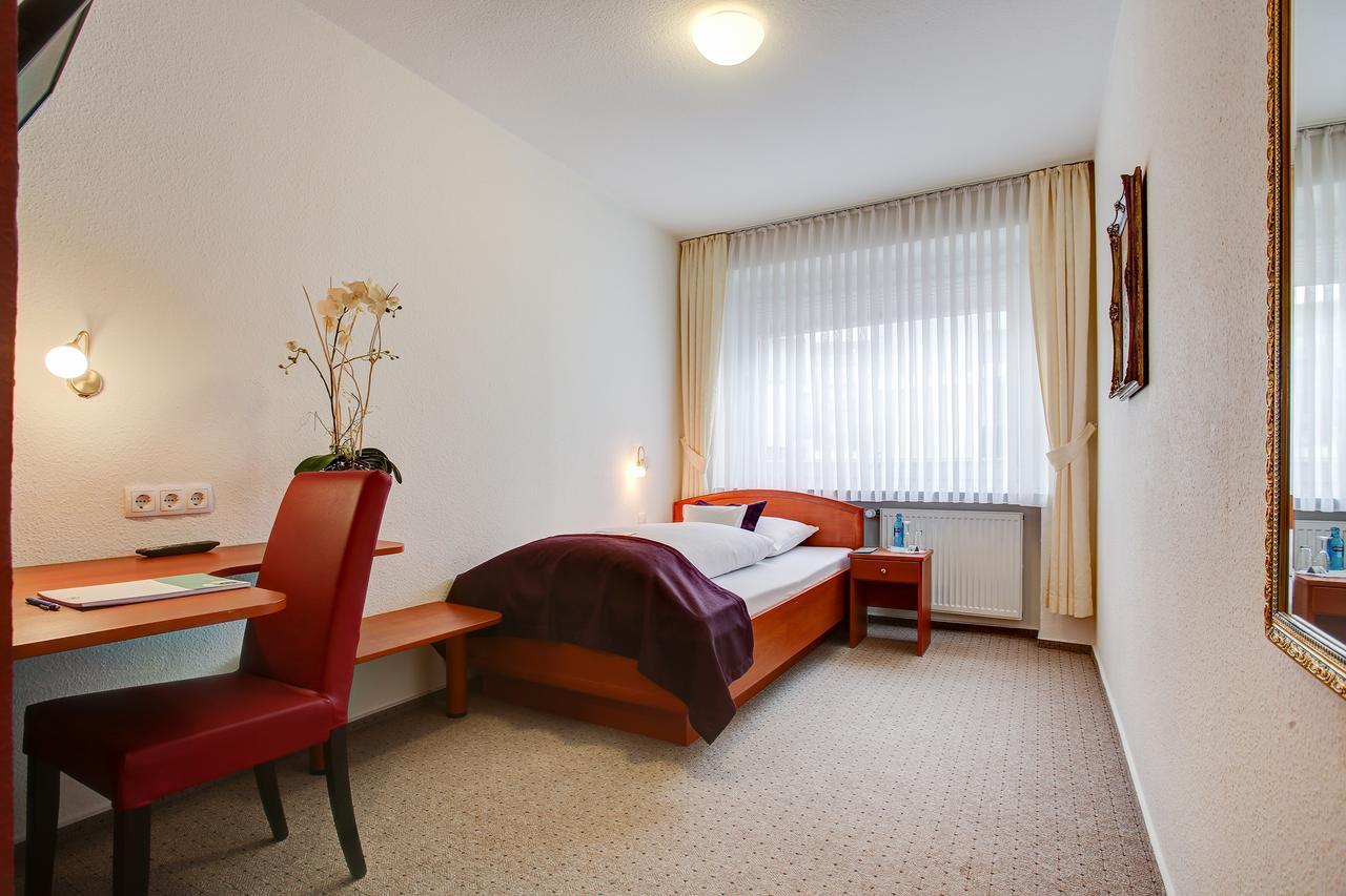 Ina Hotel Consul Киль Экстерьер фото