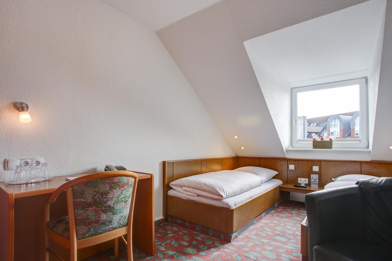 Ina Hotel Consul Киль Экстерьер фото