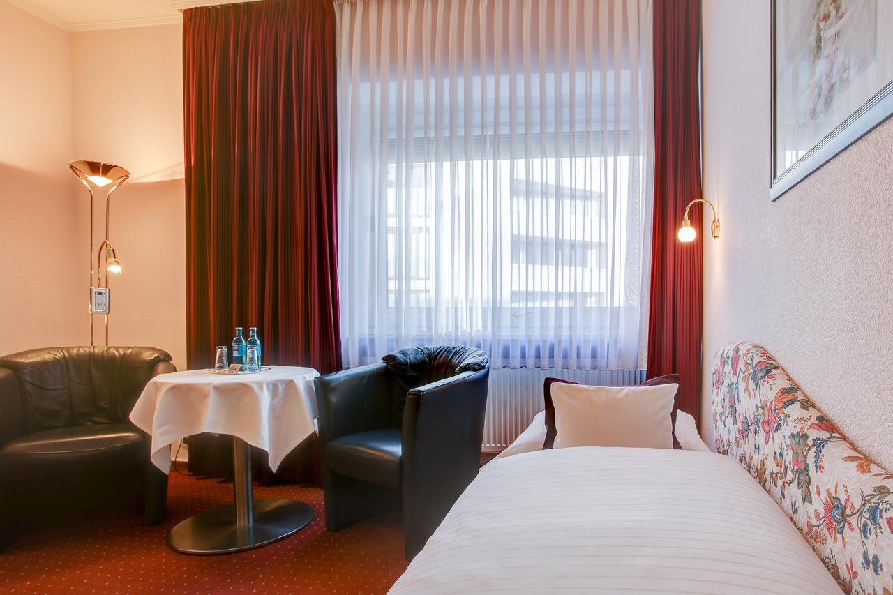 Ina Hotel Consul Киль Экстерьер фото